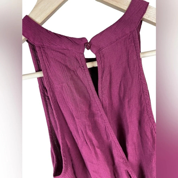 Mossimo • Black Cherry Woven Romper - Picture 9 of 12